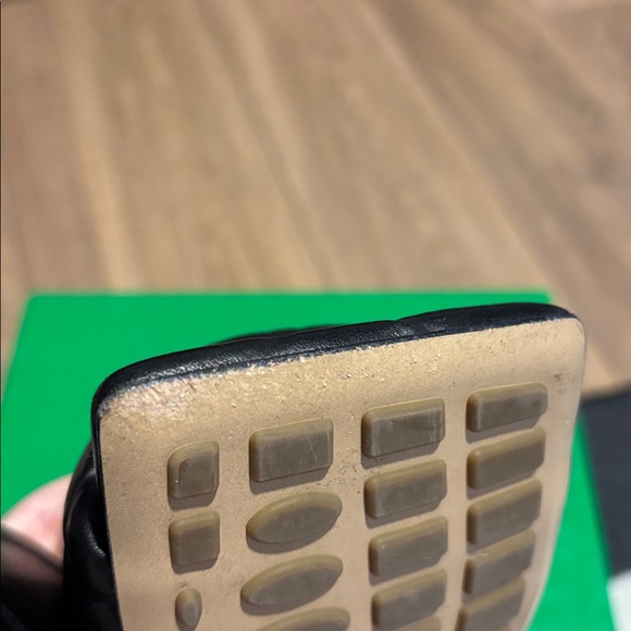 Bottega Veneta Black ‘The Rubber Lido’ Heeled Sandals - Picture 10 of 10